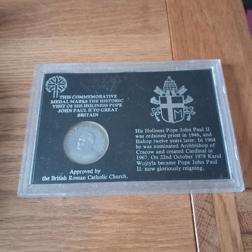 Commemorative medal pope - medal,