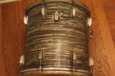 Ludwig Floor tom drum 1960s -