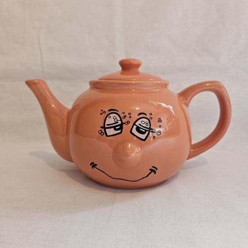 Vintage tradewinds teapot - tradewinds,