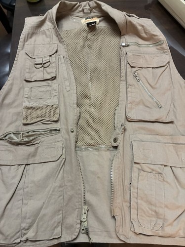 Humvee safari photo vest - photo,