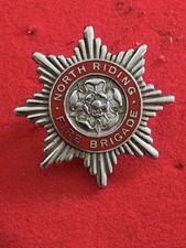 OBSOLETE ORIGINAL NORTH RIDING FIRE BRIGADE Red Ring Cap Badge