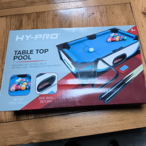 Pro table top pool - table,