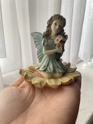 Dezine sunbeam fairy without - dezine,