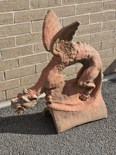 Dragon roof finial ridge tile - roof,