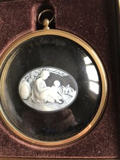 Peter Bates Miniature Cameo Mother with Child - Boxed