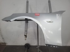 BMW 5 SERIES FRONT WING