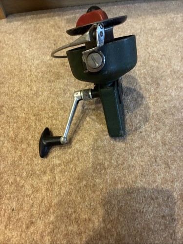 Vintage dam spinning reel - vintage,