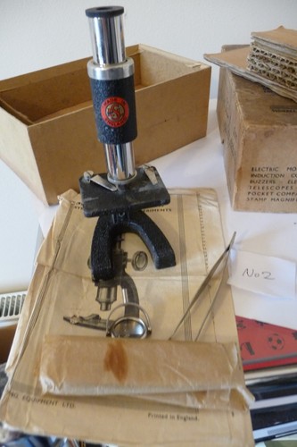 Merit students microscope - j&l,