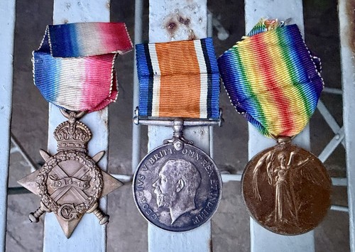 Ww1 1915 star trio medals - trio,