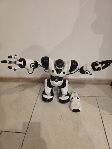 Wowwee robosapien humanoid - 14",