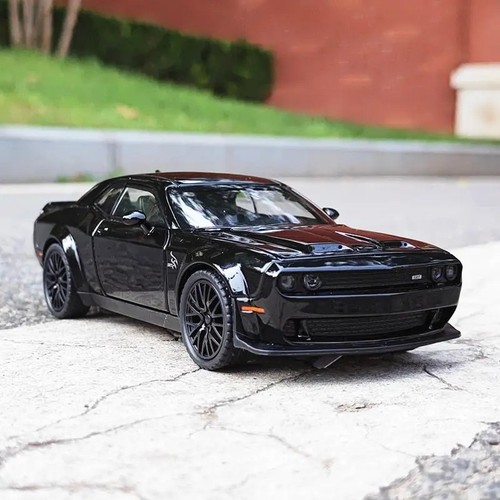 Muscle car diecast model - 1:32,