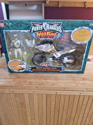 Power rangers wild - power,