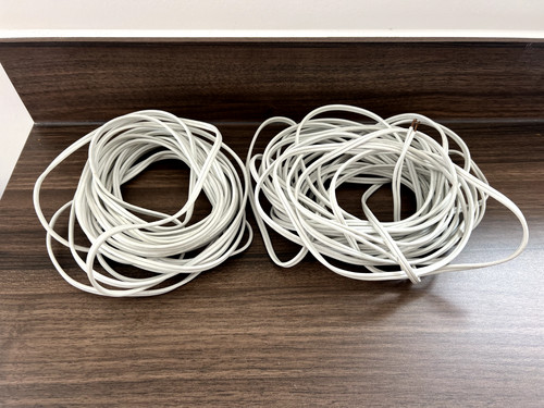 Pair white speaker cables - 9m, &