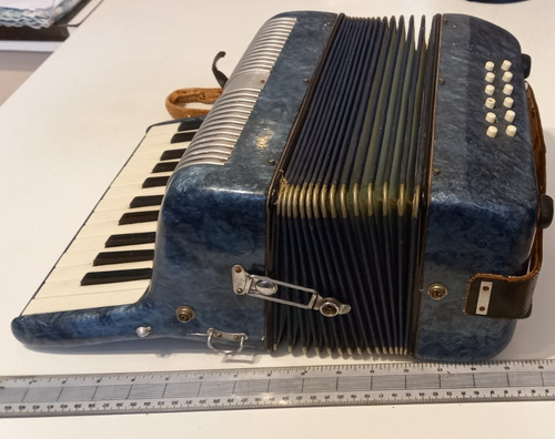 Piano accordion blue 25 key - accordion., 25-key