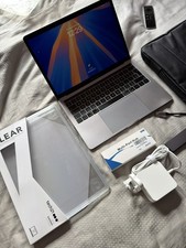 Apple MacBook Pro 13 - High