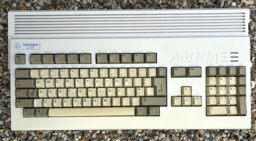 Commodore amiga a1200 - a1200, pal