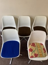 RetroEarly 70’s Moulded