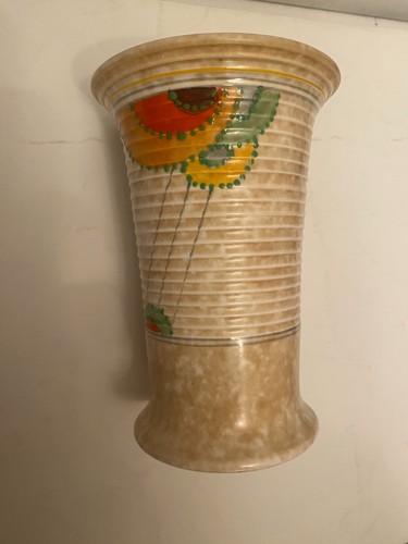 Decoro pottery vase the - in,