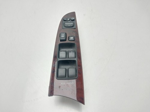 8404053080 front window