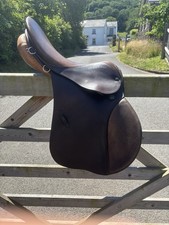 Stubborn 17.5 Jump Saddle