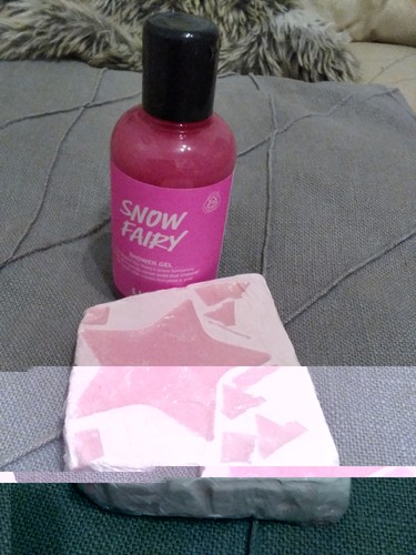 Lush snow fairy shower - lush,