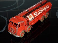 Dinky Toys 504 Foden Mobilgas Tanker, Original, Vintage, Rare.