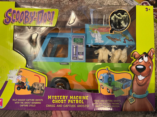 Scooby doo mystery machine - mystery,