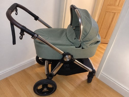 Mamas and papas - and, pram