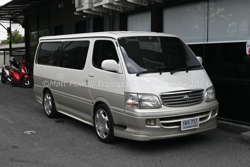 Van photo 12x8 toyota - van,