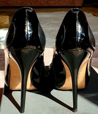 Alexander McQueen Black Patent Leather Vintage Noughties Heels UK4 EU37 rrp£350