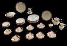 ROYAL GRAFTON MAJESTIC RED 59