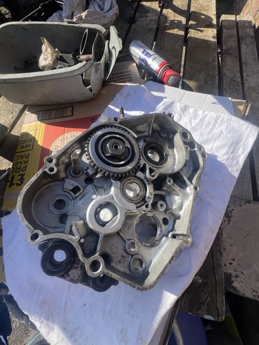 Yamaha dt125r right hand - yamaha,