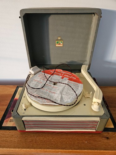 Vintage 1950s hmv model - 1950s, 2007