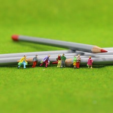 P200W 100pcs Model Trains