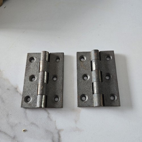 Pair vintage x 2 - a,