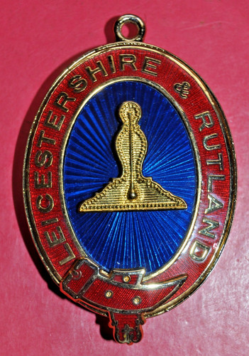 Leicestershire rutland mark - &,