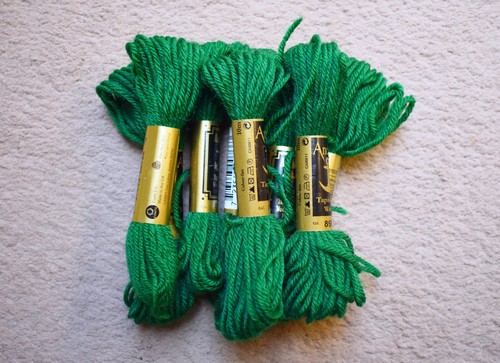 Green anchor tapestry wool - green,