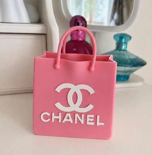 Chanel designer pink handles - chanel,