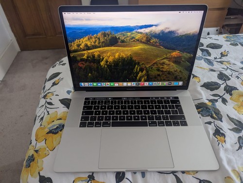 Apple macbook pro - pro, 2017