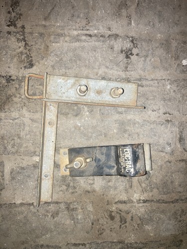 Lift jack loc rac - jack, mounting