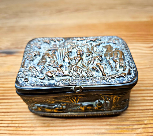 Antique 1890 1900s spelter - c.1890-1900s,