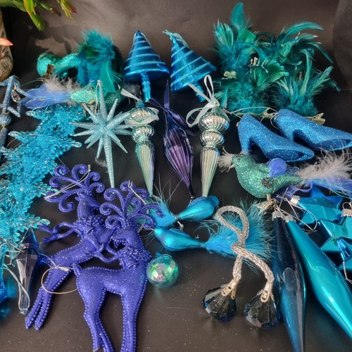 Large bundle blue glass - bundle,
