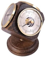 Vintage Oak Weather Station