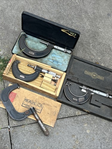 Moore and wright micrometer - moore,