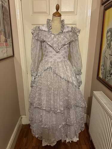Womens pantomime principal - womens,