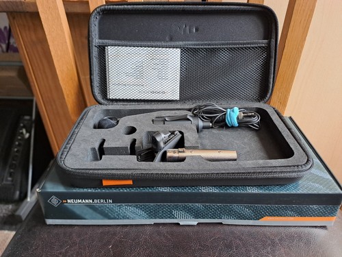 Neumann clip saxophone mic - clip,