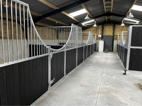 Internal stables equestrian - internal,