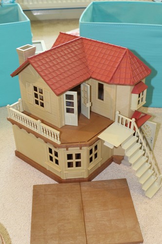 Sylvanian families willow hall - sylvanian,