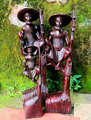 Handcrafted wooden sri - sri, lankan
