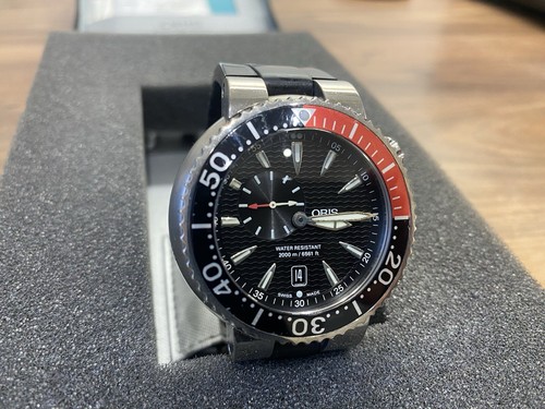 Oris rare titanium carlos - titanium,